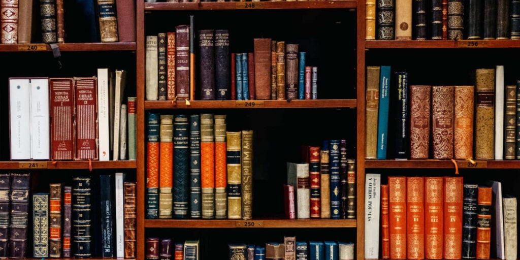 Book shelf